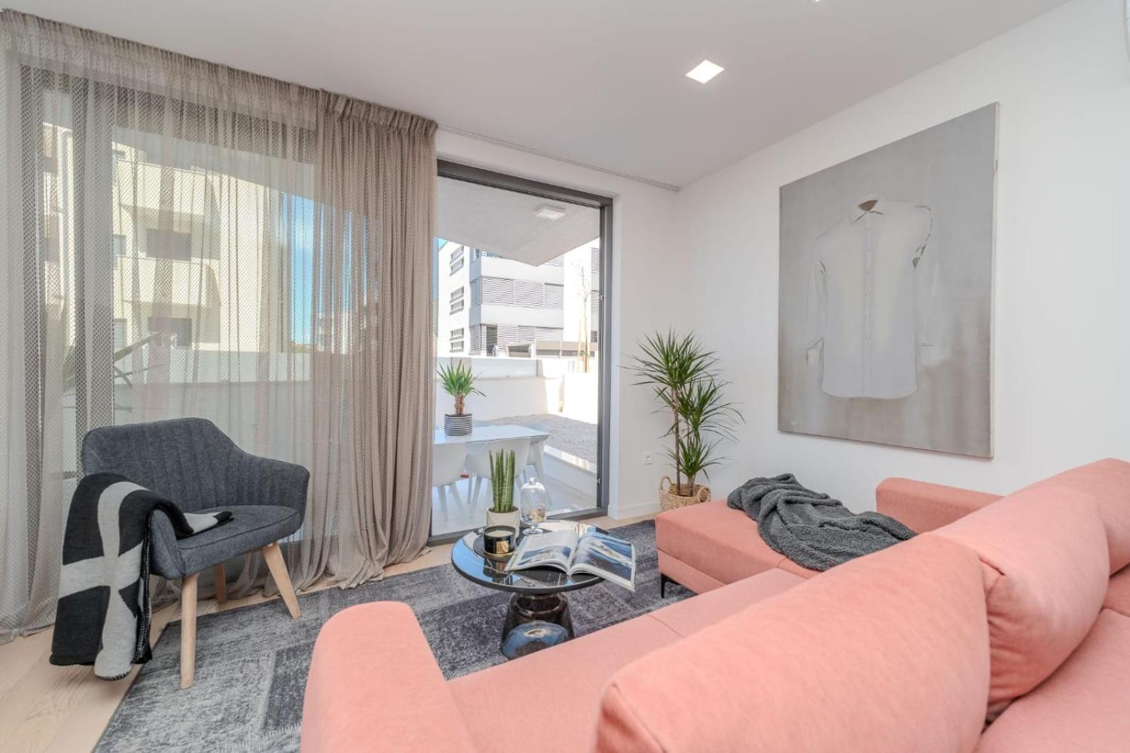 Marant Near The Beach- Free Parking Appartement